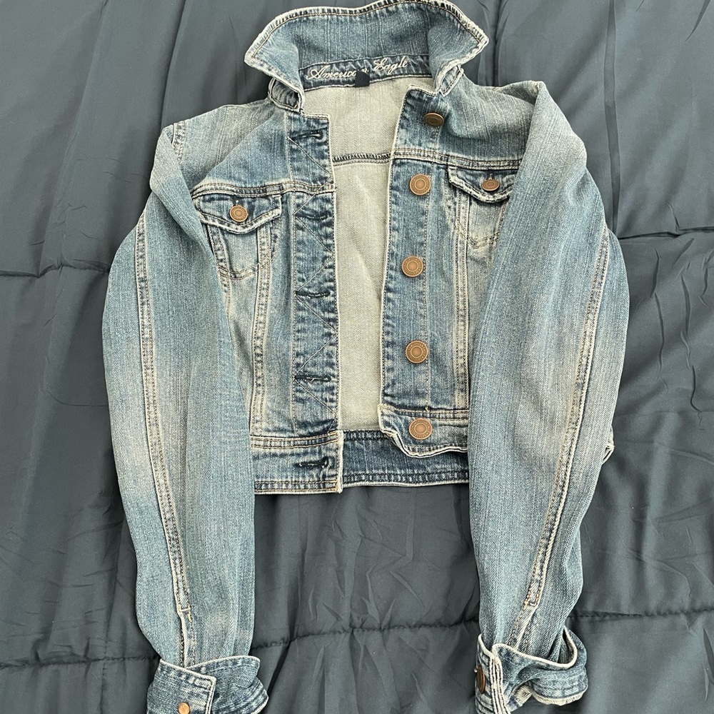 NWOT jean jacket perfect condition